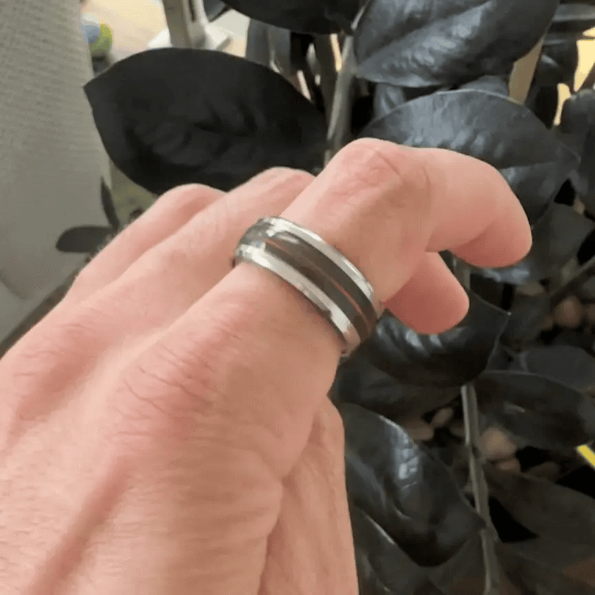 CARBON Spinner Ring